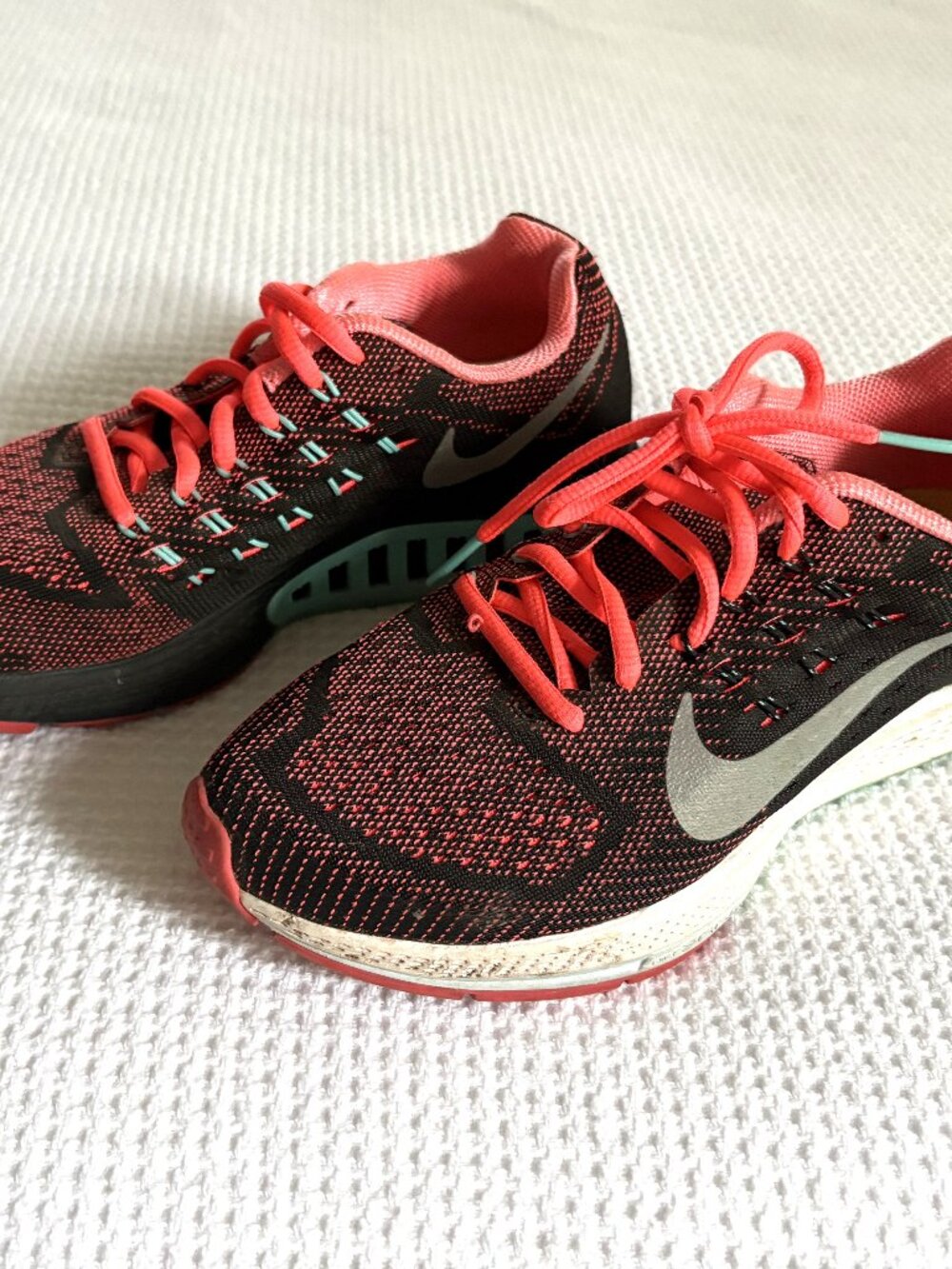 Ladies NIKE Sneakers